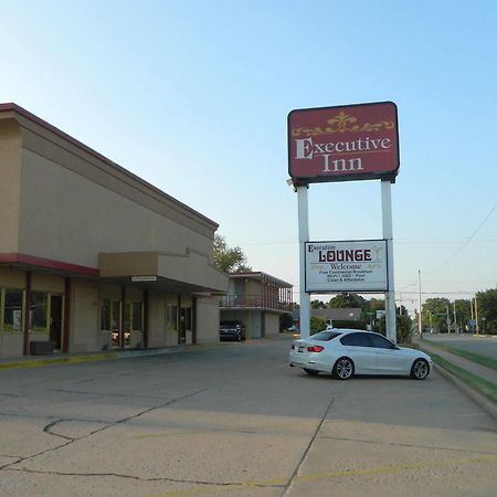 Executive Inn Ponca City Exterior foto